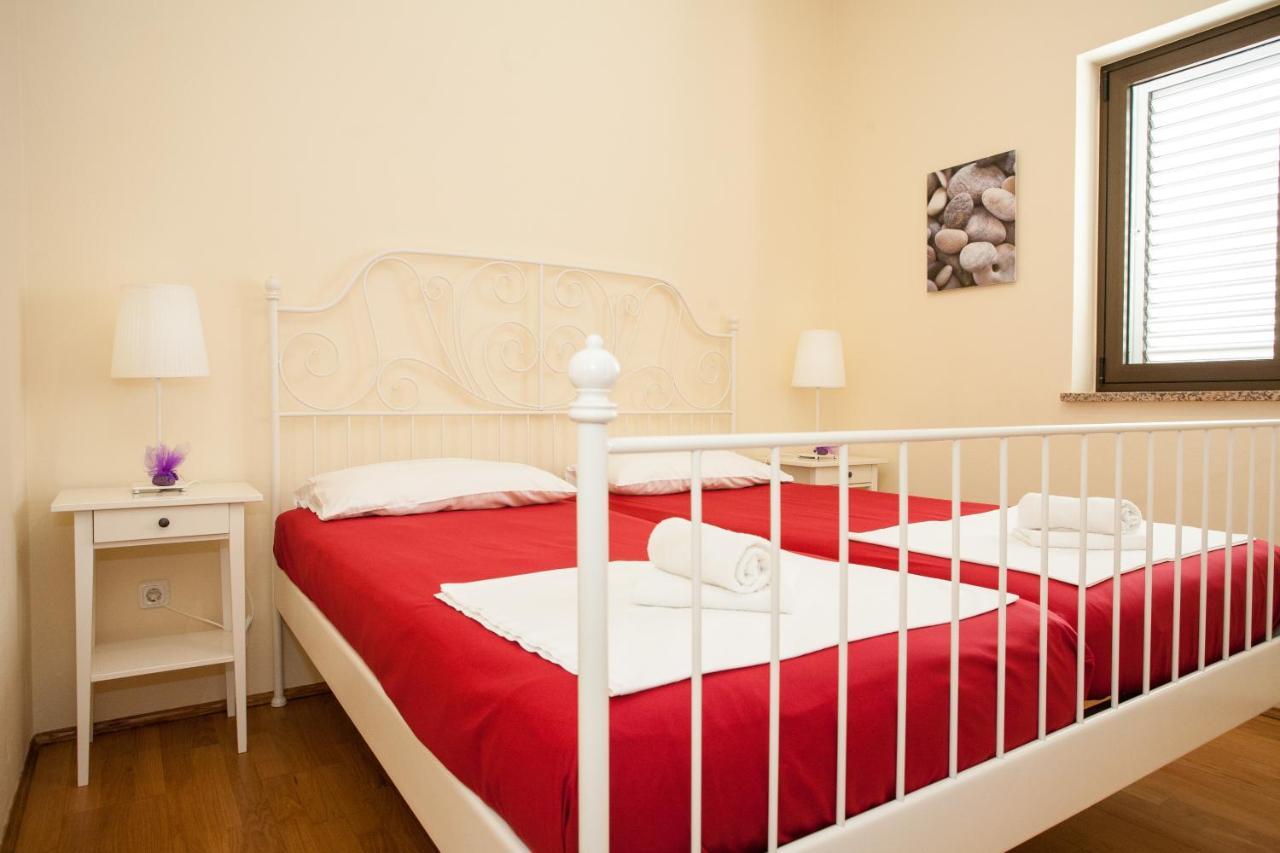 Apartments Dino Krk Town Kültér fotó