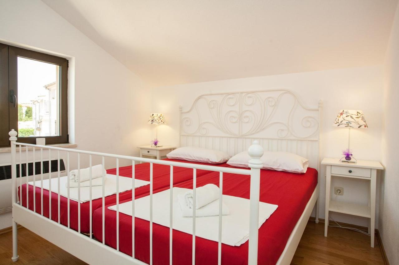 Apartments Dino Krk Town Kültér fotó